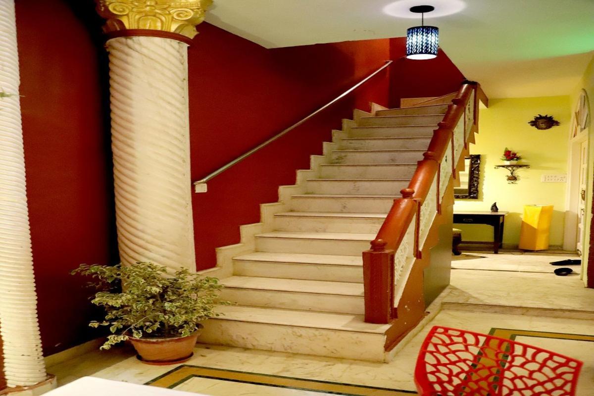 Ganesha Palace Hotel Амритсар Екстериор снимка